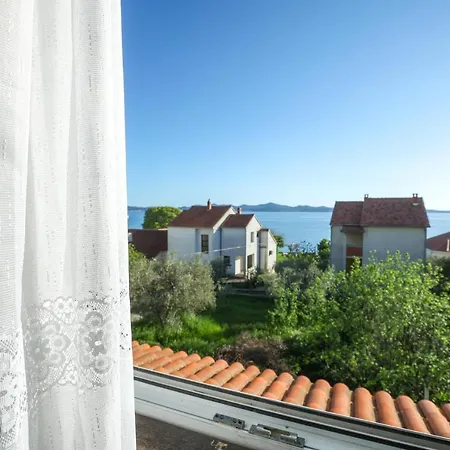 Apartment Dama